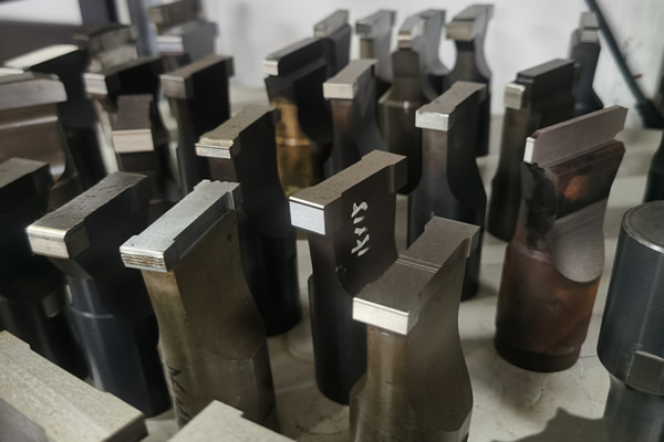 超聲波模具頻率偏差的預(yù)防與控制