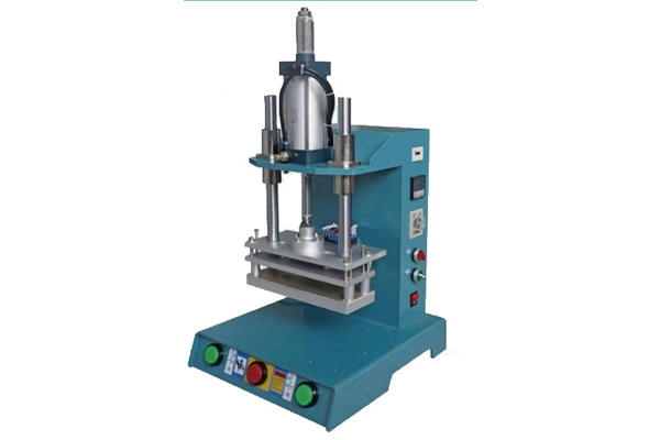 中小型熱壓機適合哪些產(chǎn)品使用