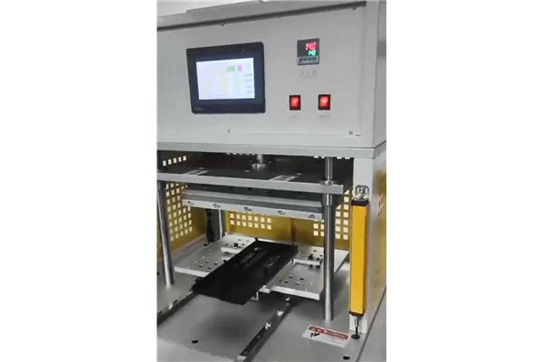 汽車(chē)配件伺服型熱壓機(jī)